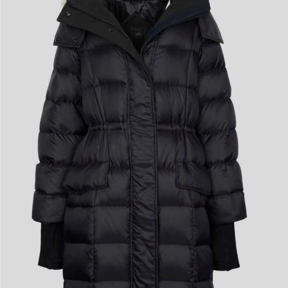 Canada Goose Lunenburg Parka size S  TEI 5